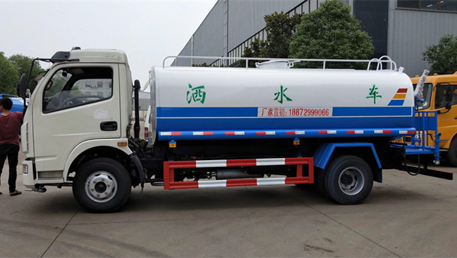环卫洒水车和绿化洒水车有什么区别-程力洒水车厂家