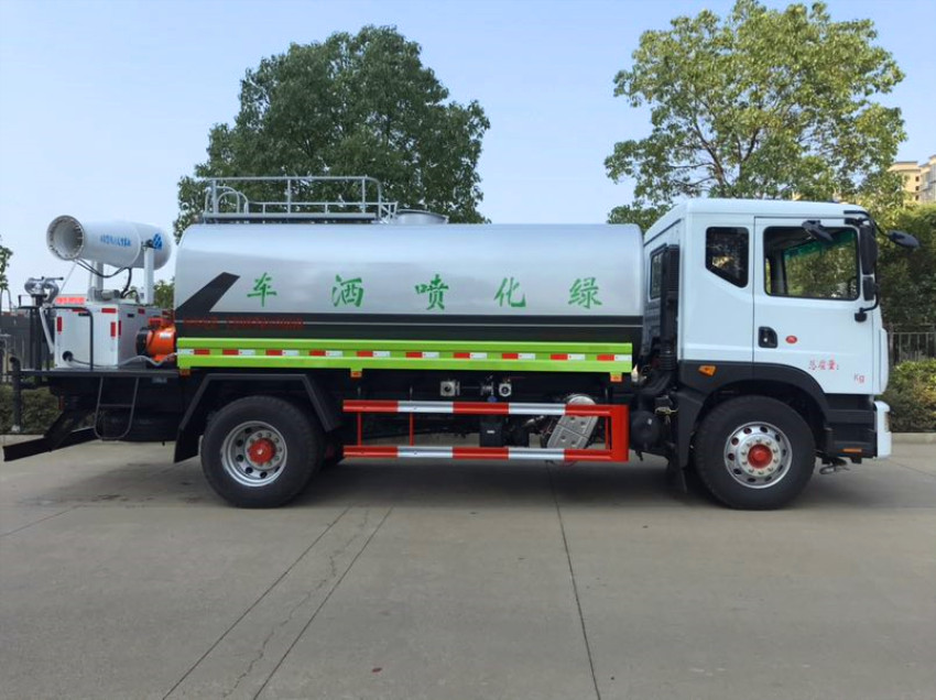 10吨洒水车 工程环保型洒水车 施工道路降尘洒水车 送货上门包运