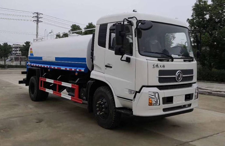 日照洒水车，日照洒水车厂家直销，日照洒水车价格报价，湖北程力