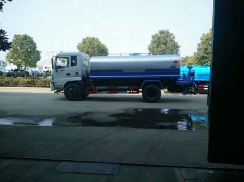 东风145洒水车喷洒车 12吨洒水车 园林绿化雾炮车