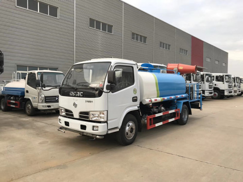 蓝牌洒水车多少钱-蓝牌洒水车价格报价-程力蓝牌洒水车多少钱