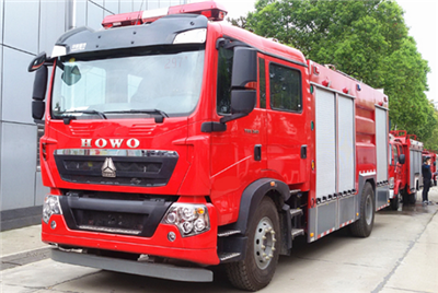 豪沃8吨水罐消防车多少钱一辆