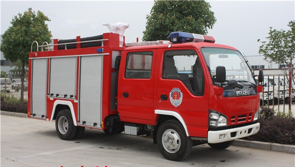 消防车 3-8吨消防洒水车 洒水车 工厂自营