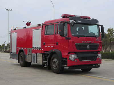 新东日牌YZR5190GXFSG80/H6型水罐消防车