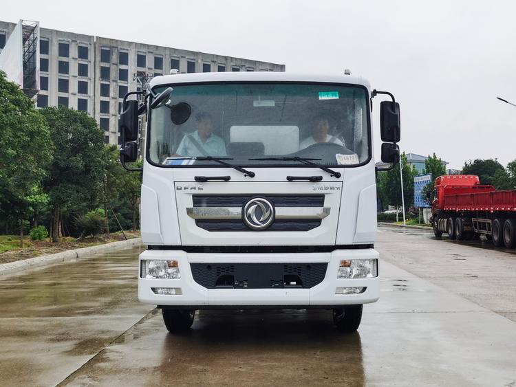 一台15吨洒水车多少钱-15吨洒水车价格报价-湖北盈通