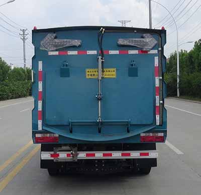 华通牌HCQ5071TSLHFC6型扫路车