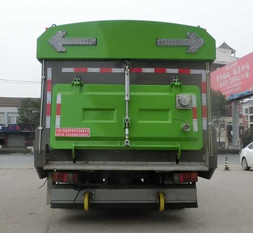 虹宇牌HYS5081TXCQ6型吸尘车