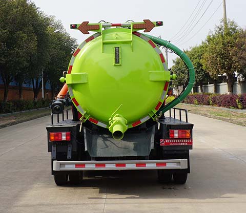 中洁牌XZL5107GXW6型吸污车