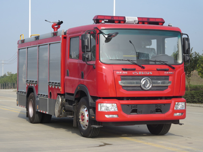新东日牌YZR5170GXFPM70/E6型泡沫消防车