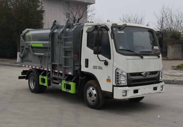 CLT5070ZZZZBJ6型自装卸式垃圾车-福田5方挂桶垃圾车价格-湖北盈通