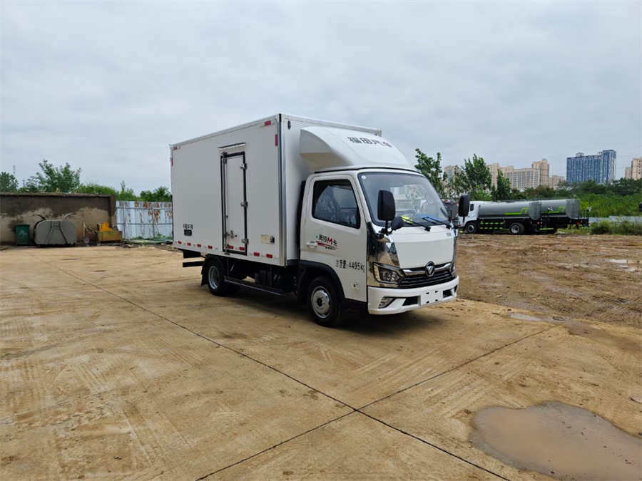 �������M����س�-�����������M��������س�